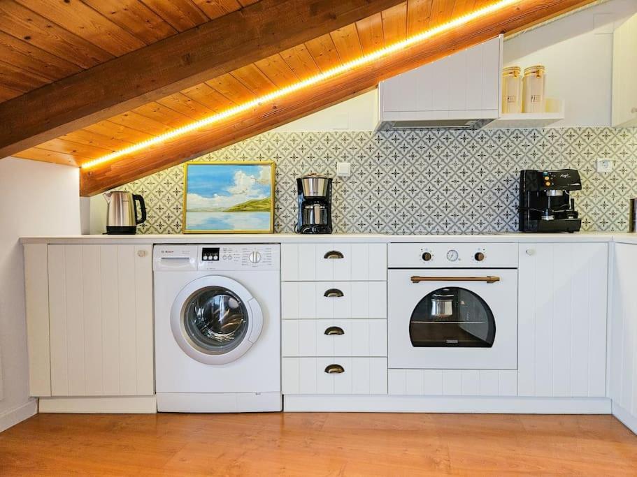 Sunny & Comfy Studio In The Heart Of Preveza Exterior foto
